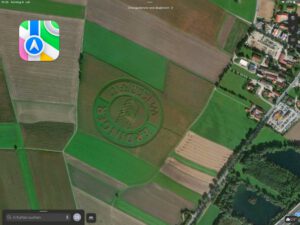 Feldwerbung als Satellitenaufnahme im Navi und auf Kartendiensten